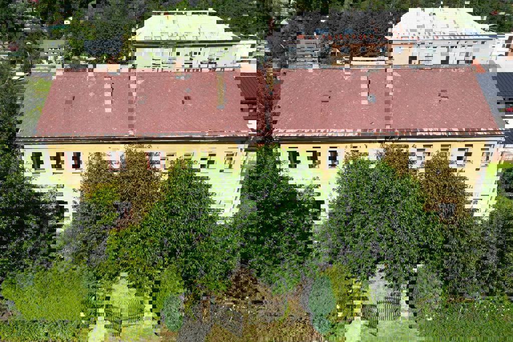 Jeseníky - bytový dům - úvodní fotka-komprimován Jeseníky - bytový dům