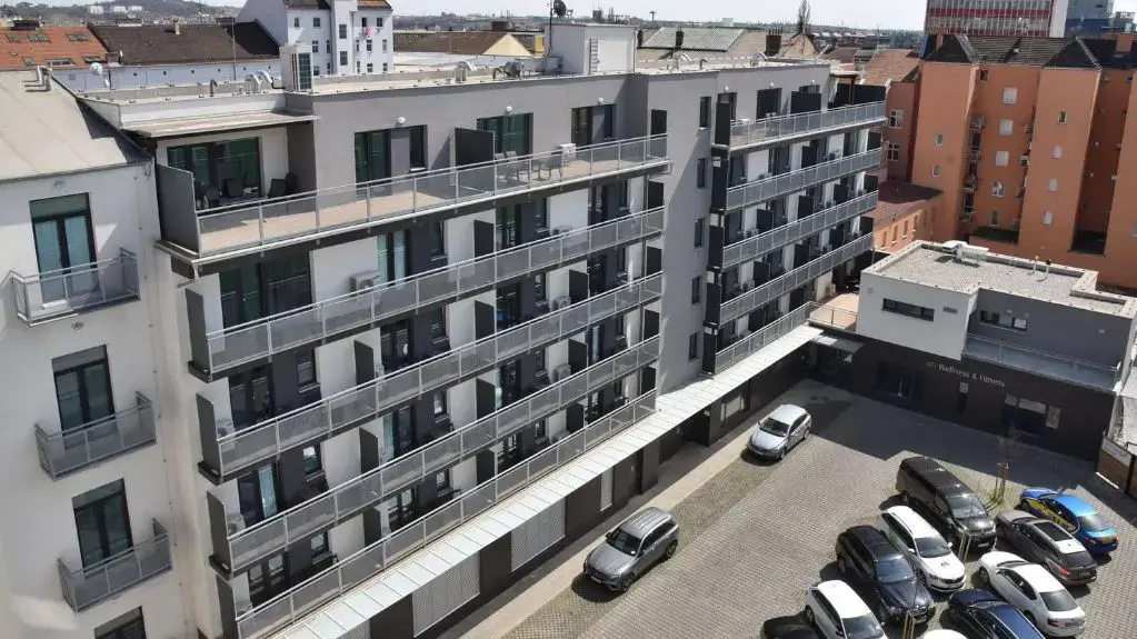 eFi Palace Hotel - hybridní hotel eFi Palace Hotel - hybridní hotel
